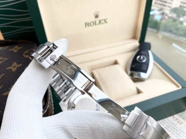 DM_20251111235926_005 Rolex Submariner, three-hand ceramic bezel, 40mm diameter, 11mm thickness