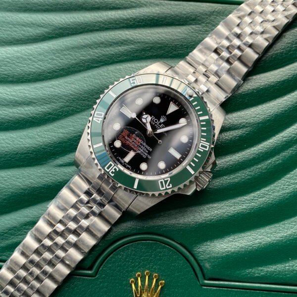 DM_20251113212918_002 Rolex,Five-bead bracelet,new colorway Submariner, all-new upgraded version, 40mm.(3colors)