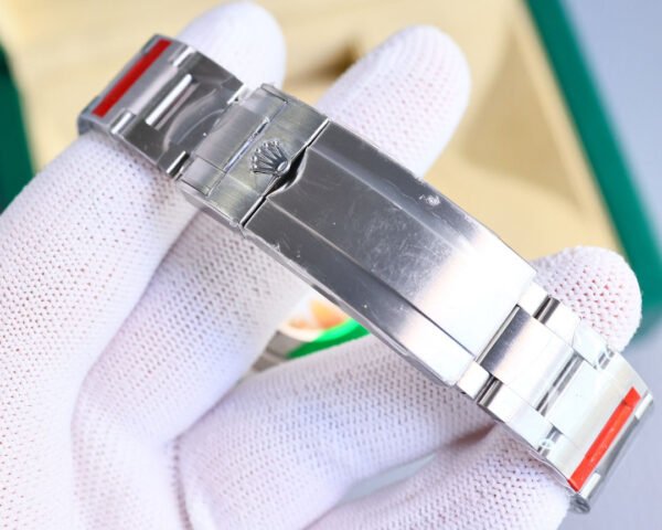 DM_20251114193952_001 Rolex Submariner, crown at 6 o'clock, clean Factory,high-end. Platinum markers won't fade! Authentic 41mm case.(6Colors -1)