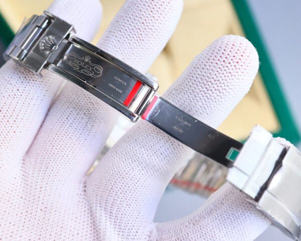 DM_20251114193952_002 Rolex Submariner, crown at 6 o'clock, clean Factory,high-end. Platinum markers won't fade! Authentic 41mm case.(6Colors -1)