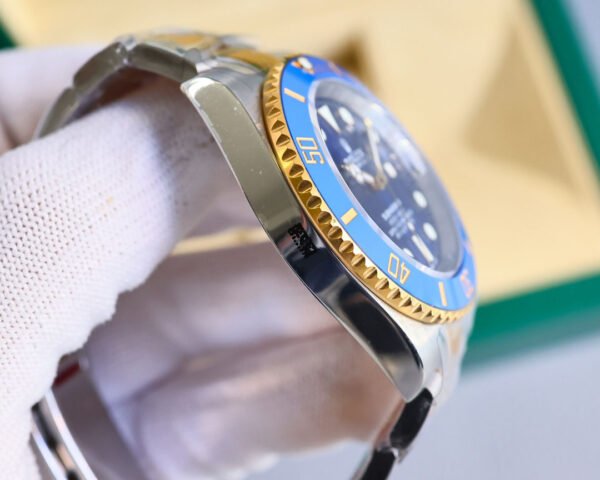 DM_20251114215648_005 Rolex Submariner, crown at 6 o'clock, clean Factory,high-end. Platinum markers won't fade! Authentic 41mm case.(6Colors-4)