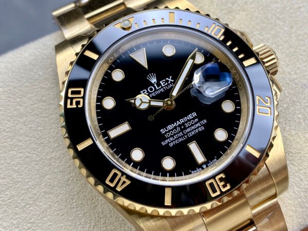 DM_20251114220306_004 Rolex Submariner, crown at 6 o'clock, clean Factory,high-end. Platinum markers won't fade! Authentic 41mm case.(6Colors-5)