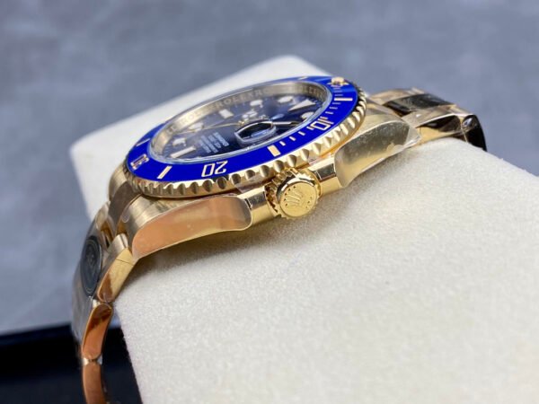 DM_20251114221754_006 Rolex Submariner, crown at 6 o'clock, clean Factory,high-end. Platinum markers won't fade! Authentic 41mm case.(6Colors-6)