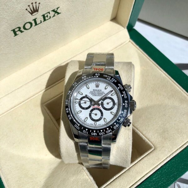 DM_20251116152749_004 Rolex Daytona, automatic mechanical movement, stainless steel case, ceramic bezel, 40mm